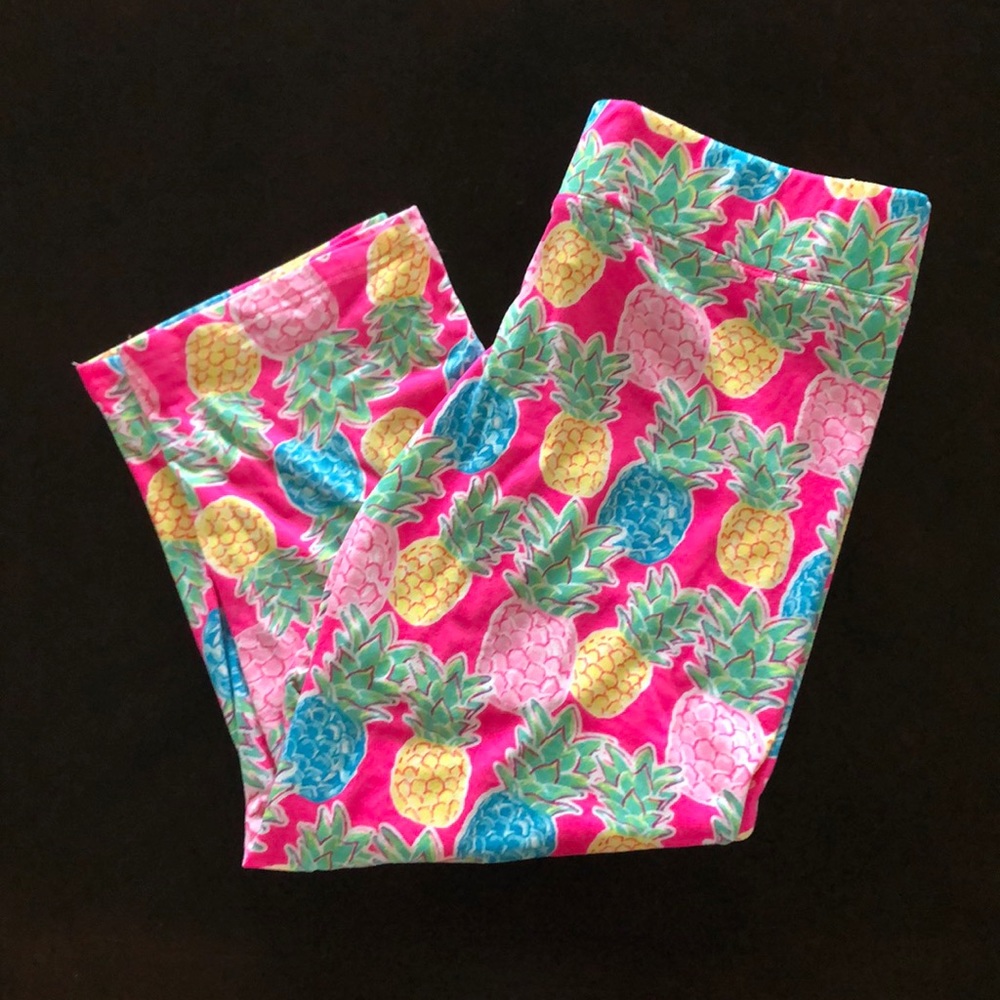 Extremely soft pineapple leggings